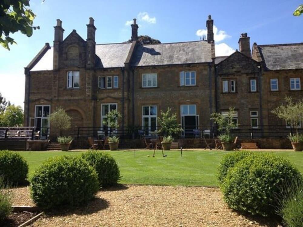 Lanes Hotel West Coker 外观 照片