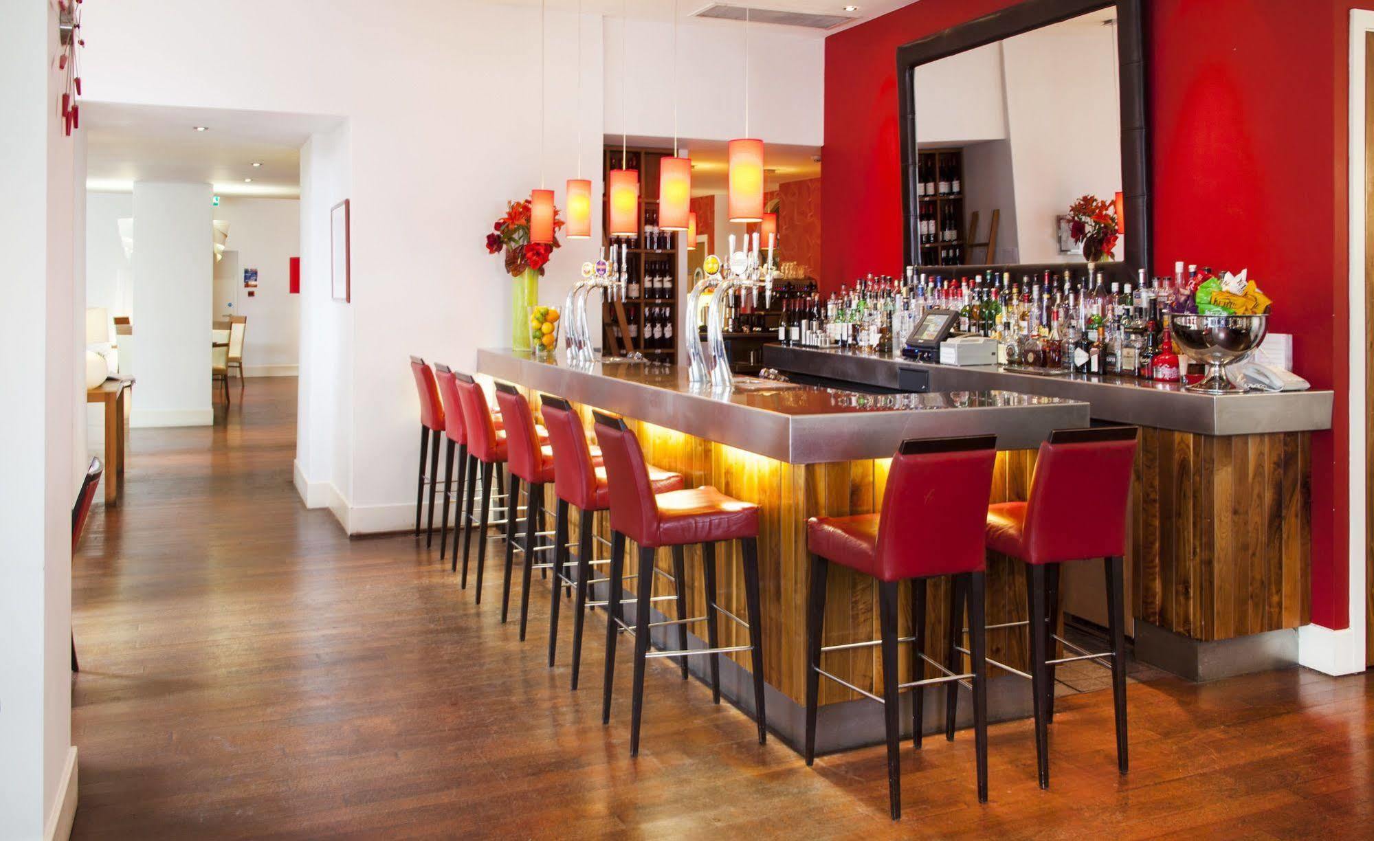 Lanes Hotel West Coker 外观 照片