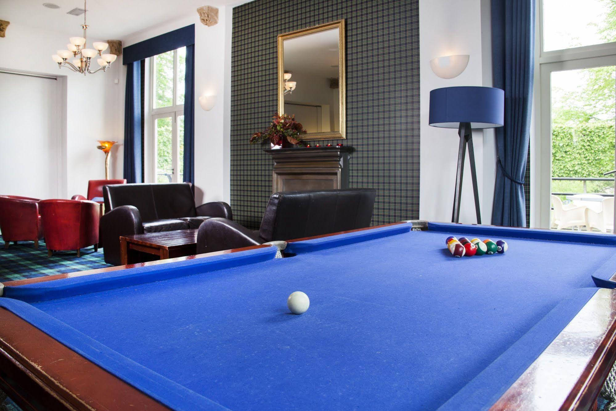 Lanes Hotel West Coker 外观 照片